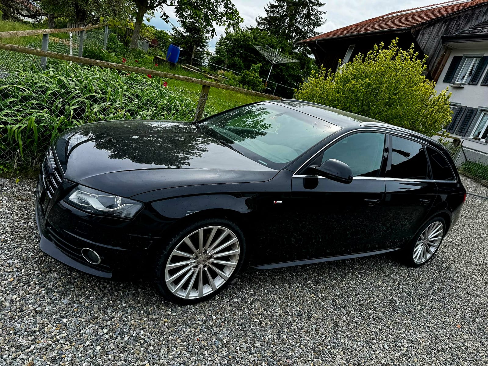 AUDI A4 Avant 3.0 TDI quattro tiptronic-image-0