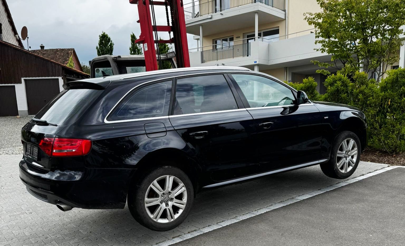 AUDI A4 Avant 3.0 TDI quattro tiptronic-image-1