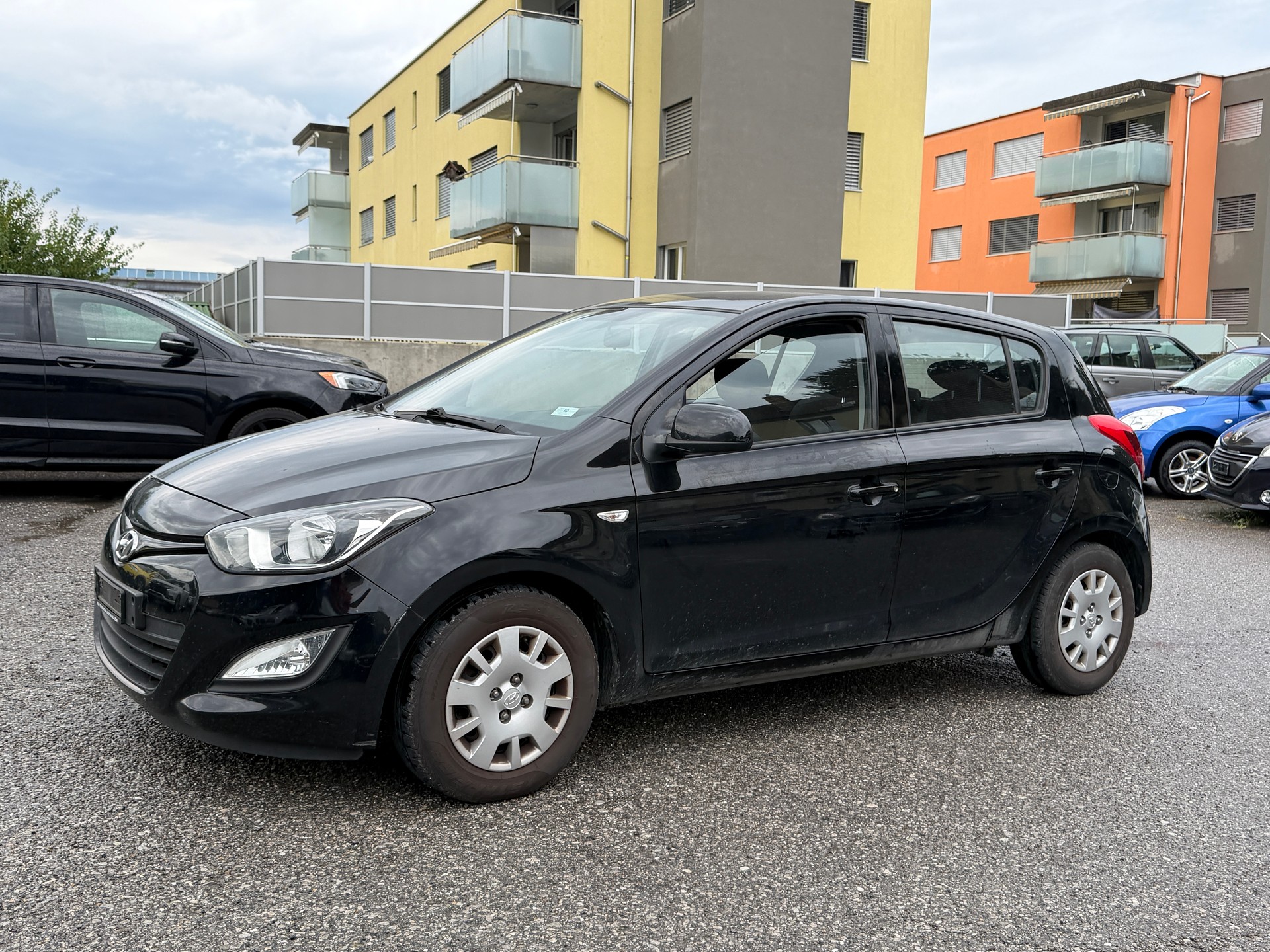 HYUNDAI i20 1.4 Automatic-image-2