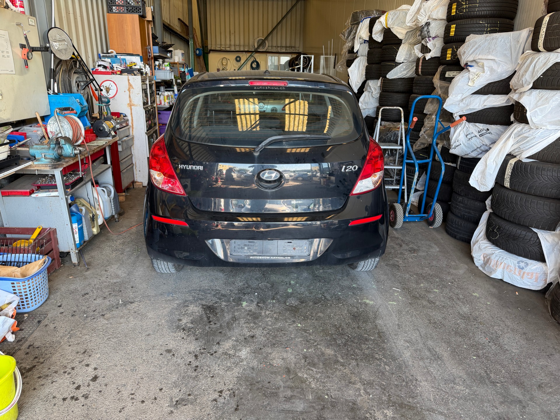 HYUNDAI i20 1.4 Automatic-image-2