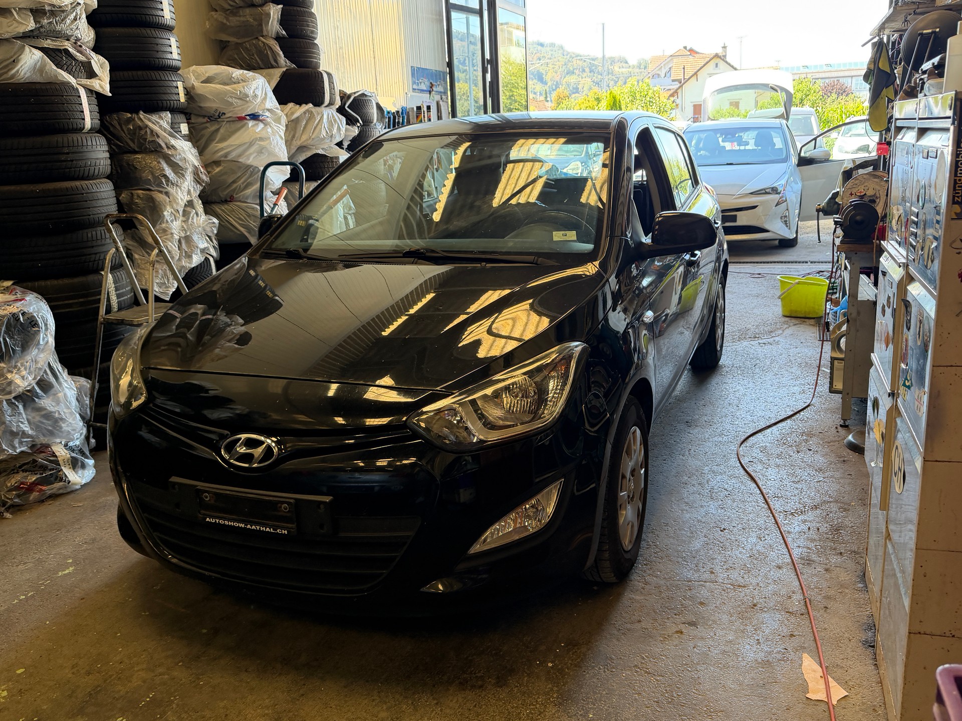 HYUNDAI i20 1.4 Automatic-image-0