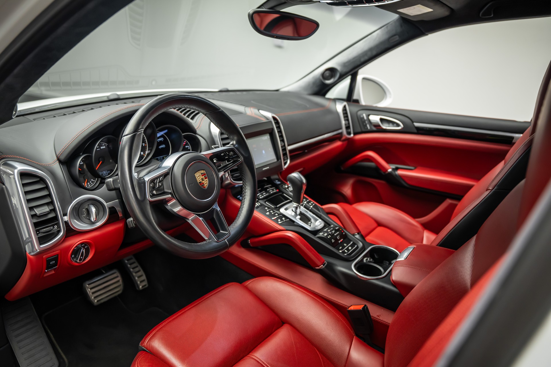 PORSCHE CAYENNE GTS * FRISCH AB SERVICE * FRISCH AB MFK * LEASING AB 443.- *-image-10