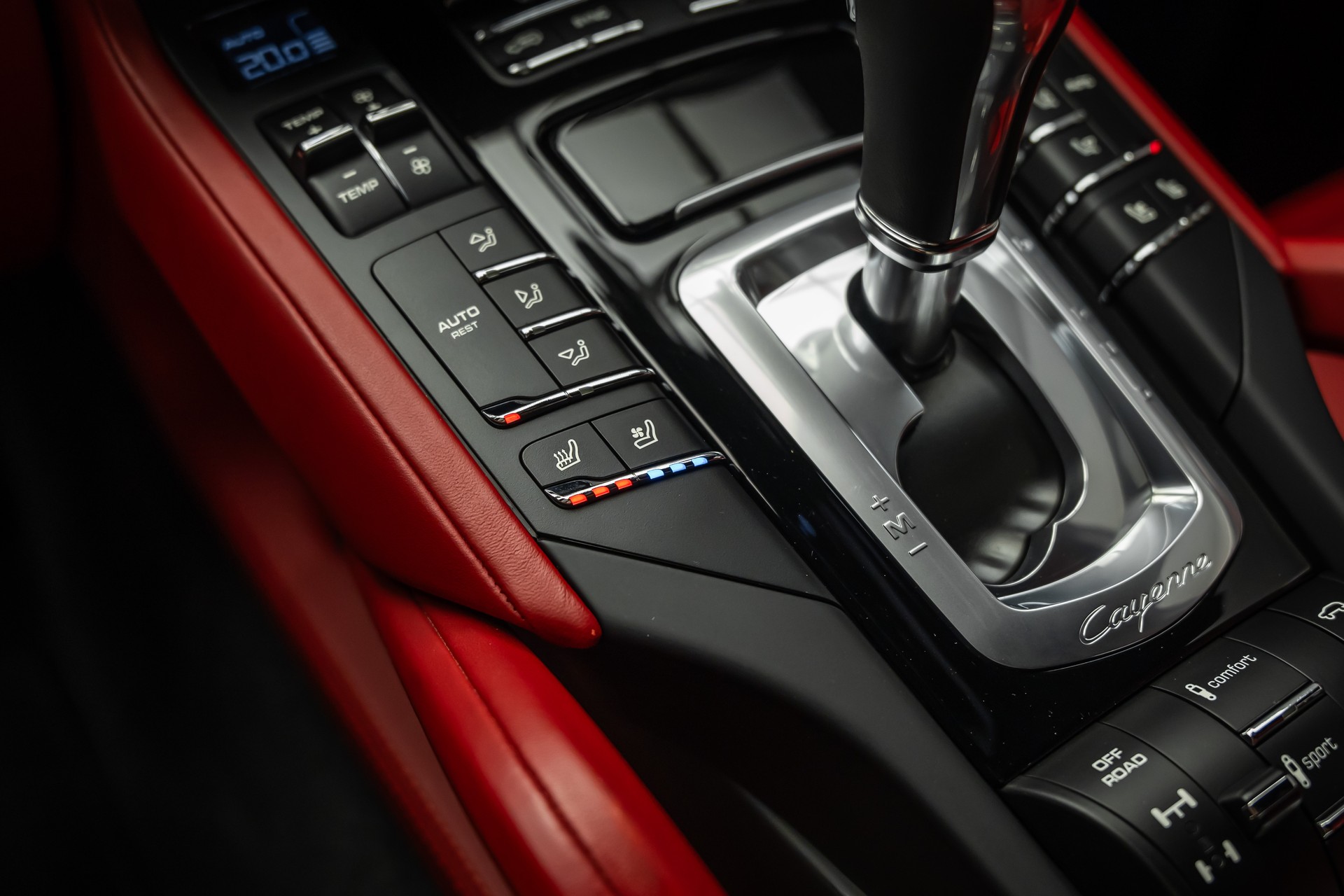PORSCHE CAYENNE GTS * FRISCH AB SERVICE * FRISCH AB MFK * LEASING AB 443.- *-image-27
