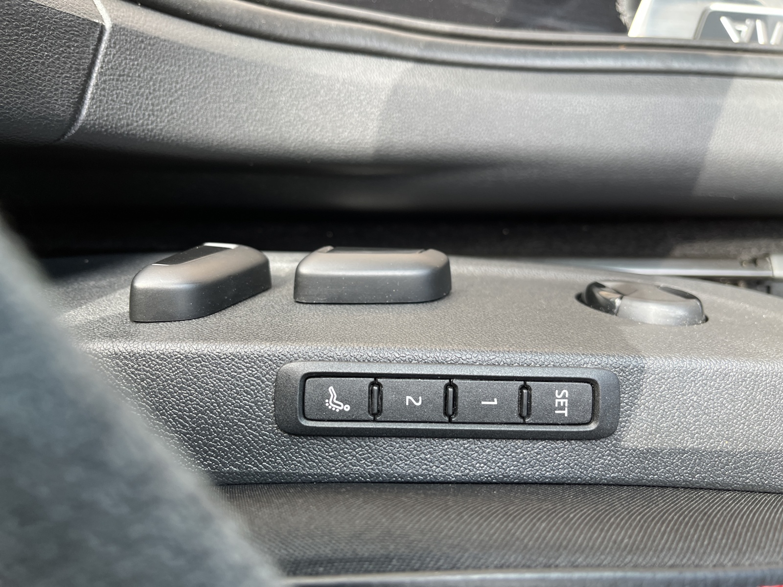 SKODA Octavia Combi 2.0 TSI DSG RS-image-15