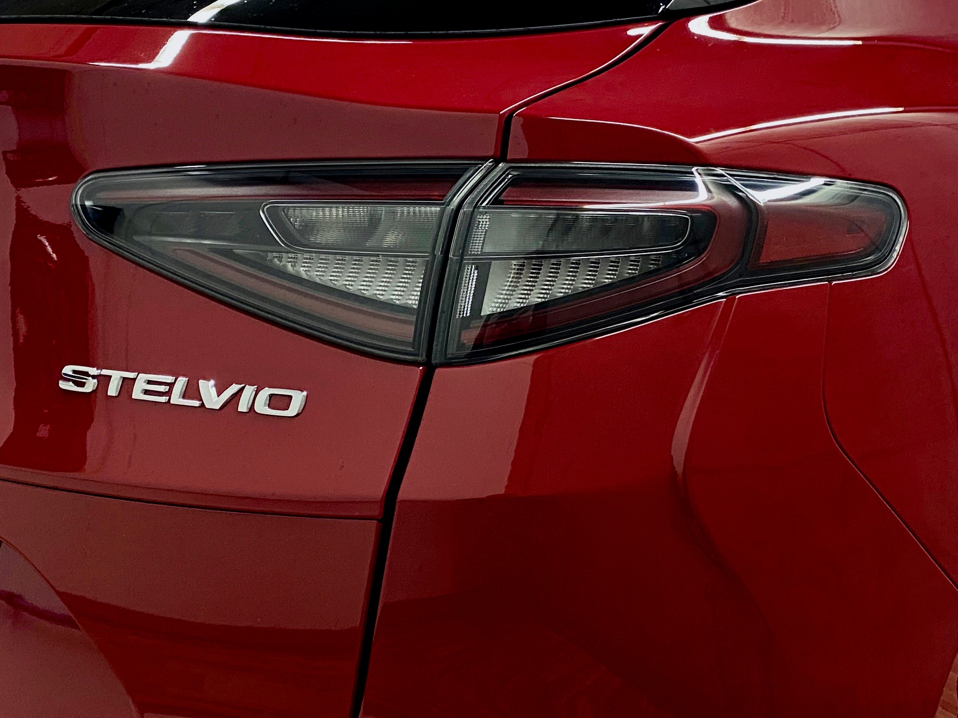 ALFA ROMEO Stelvio 2.9 V6 *Quadrifoglio*Swiss*Sky*Q4*-image-31