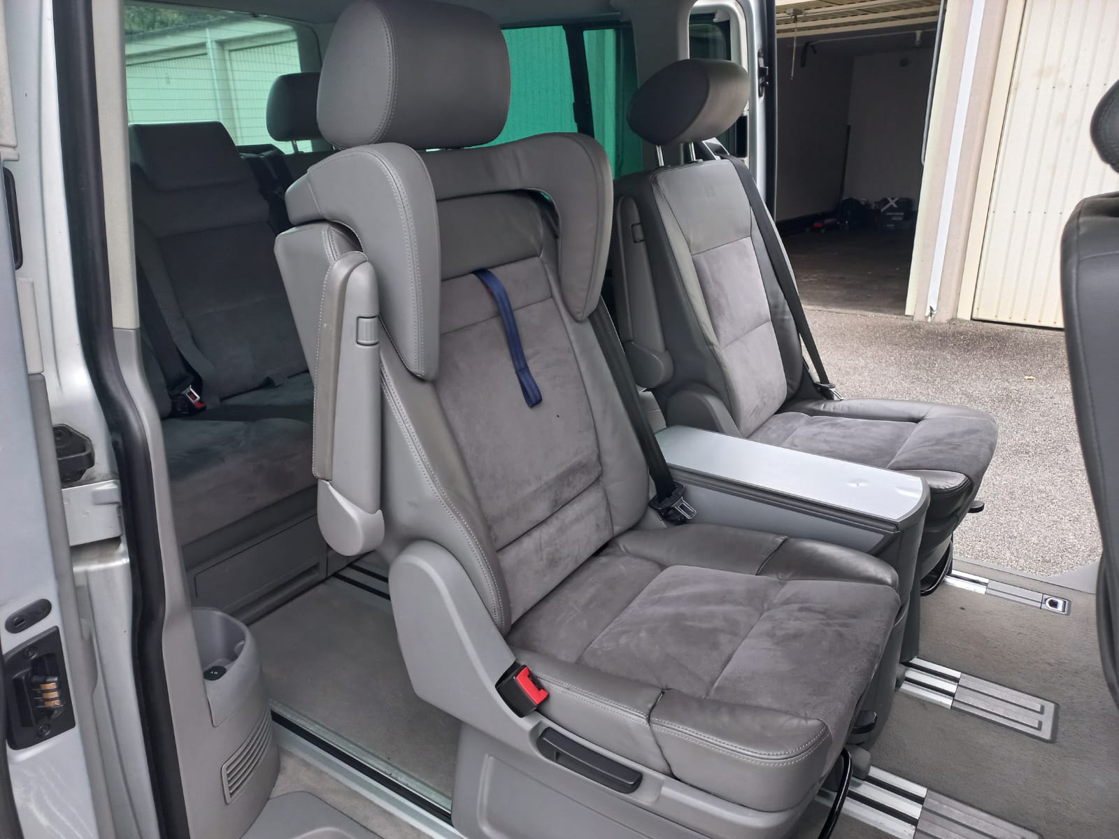 VW 2.5 TDI 174 Highline 4motion-image-5