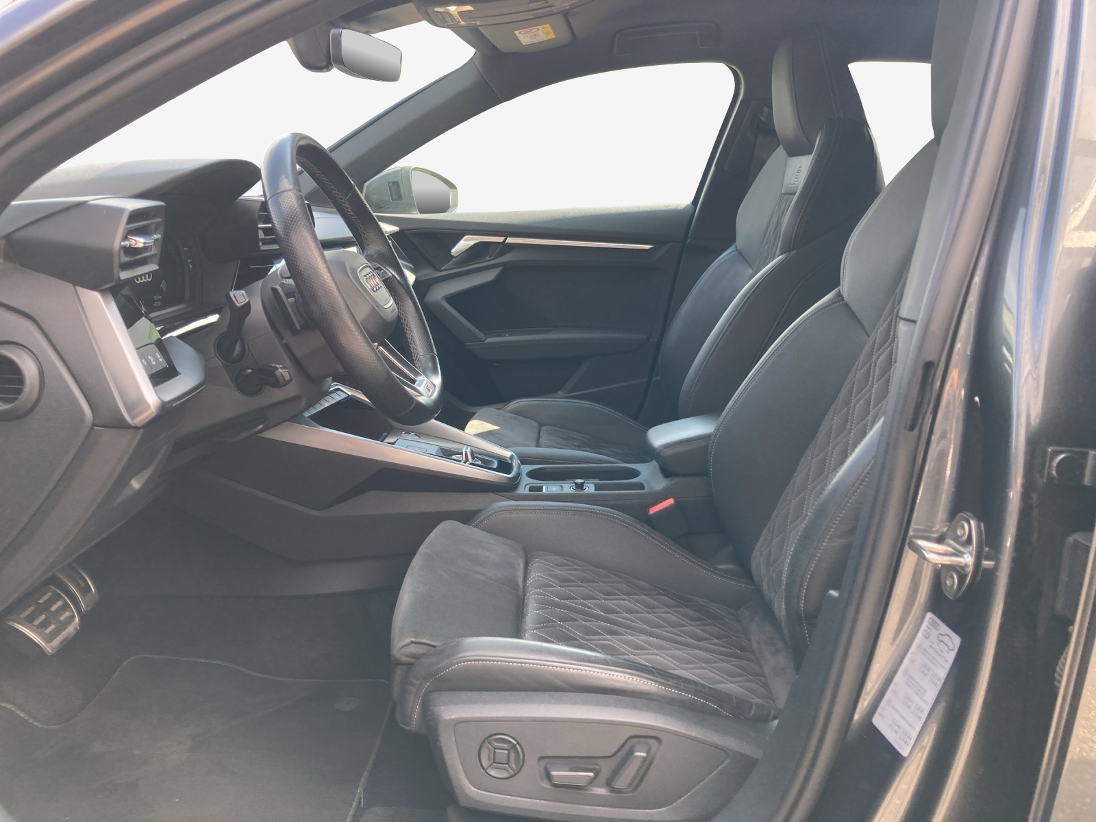 AUDI A3 Sportback 40 TFSI e S line S-tronic-image-7
