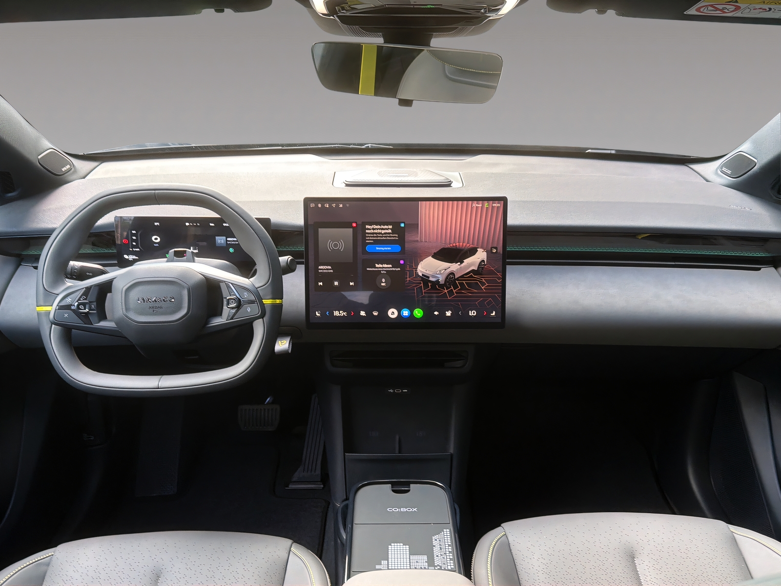 LYNK & CO 02 More-image-7
