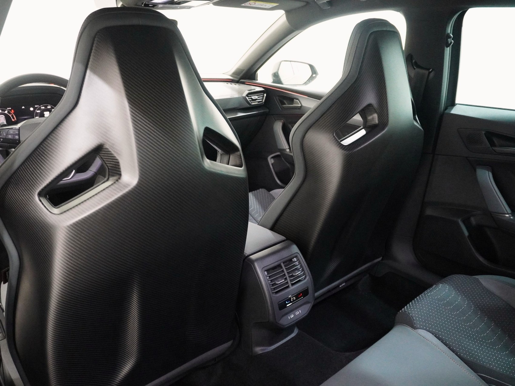 CUPRA Formentor 2.0 TSI Extreme 4Drive DSG-image-17