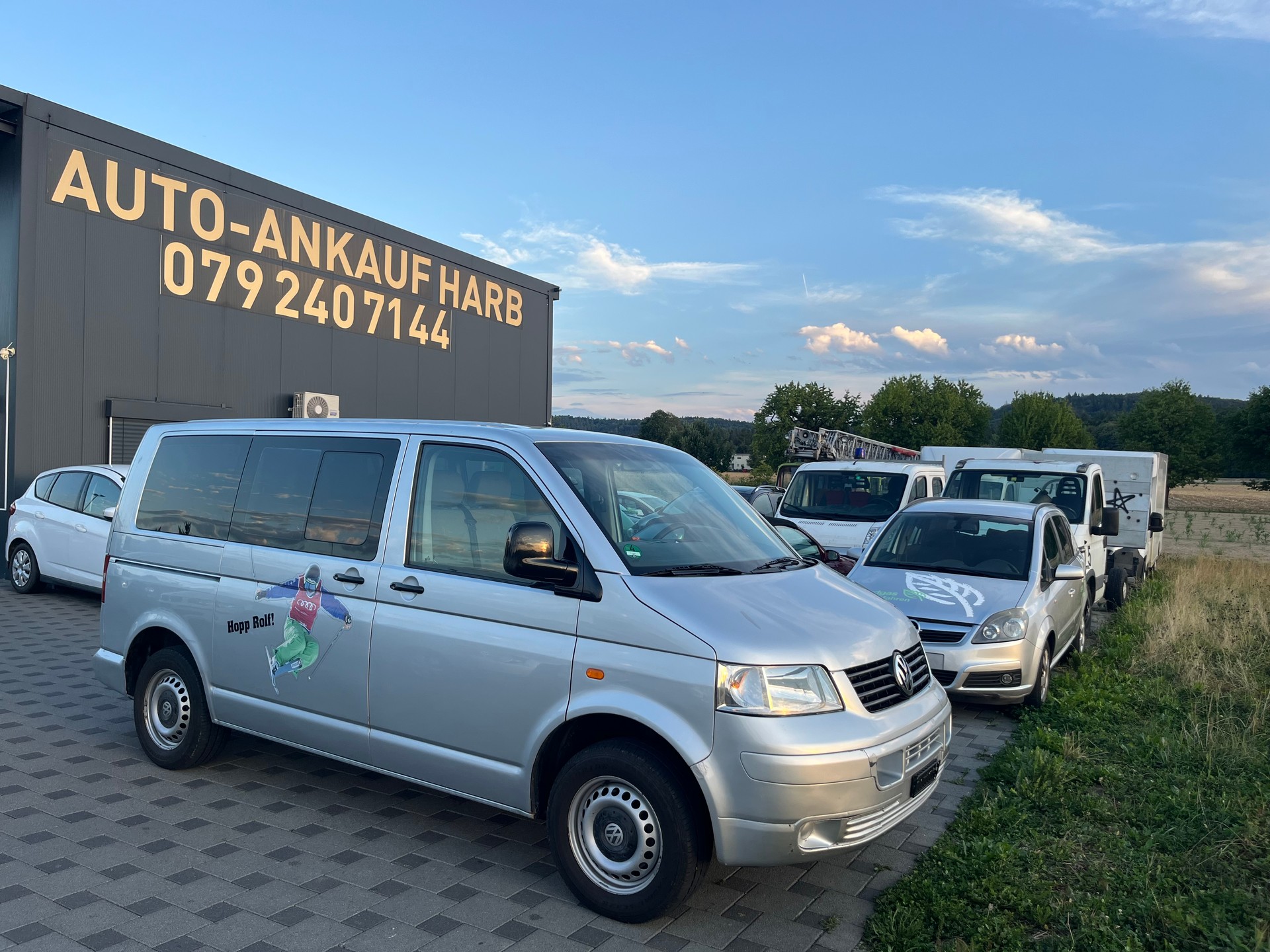 VW T5 Caravelle Trend 2.5TDI PD 4M-image-0