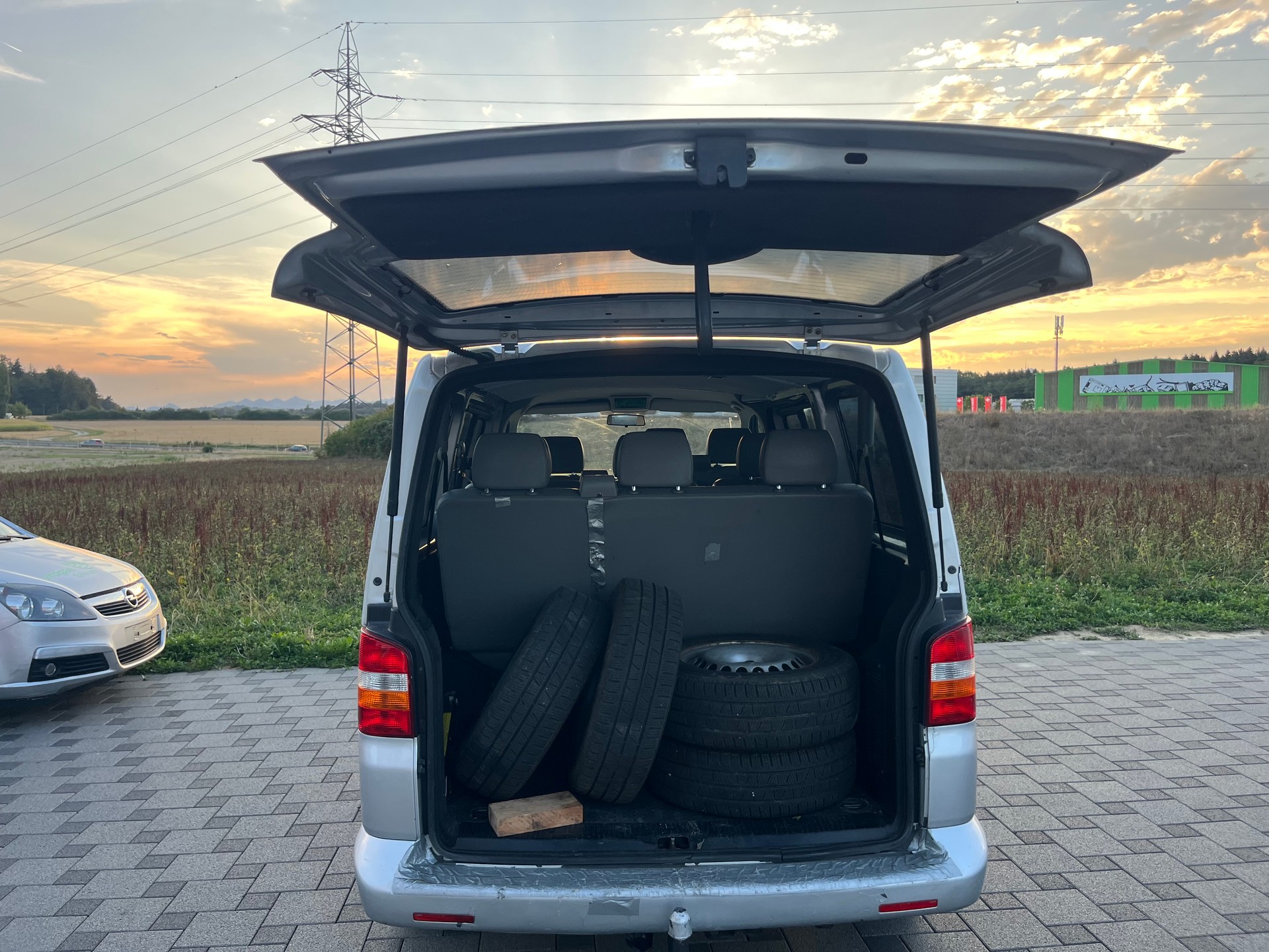 VW T5 Caravelle Trend 2.5TDI PD 4M-image-10