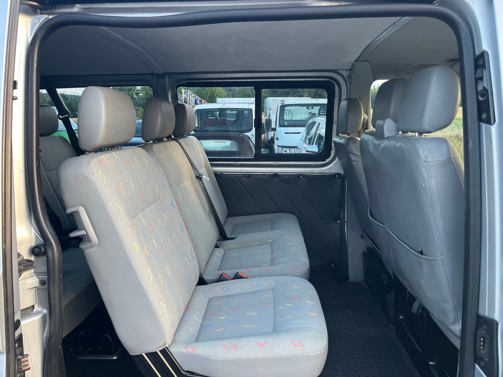 VW T5 Caravelle Trend 2.5TDI PD 4M-image-9