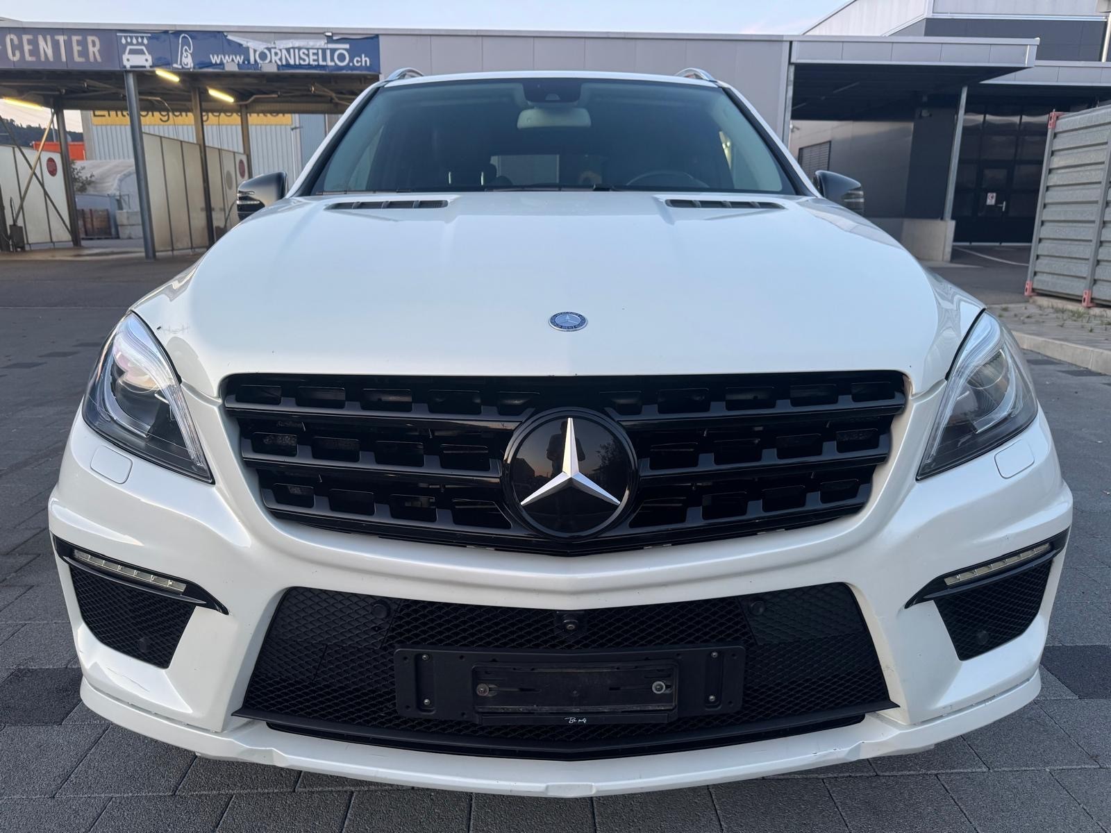 MERCEDES-BENZ ML 63 AMG 4Matic Speedshift-image-6