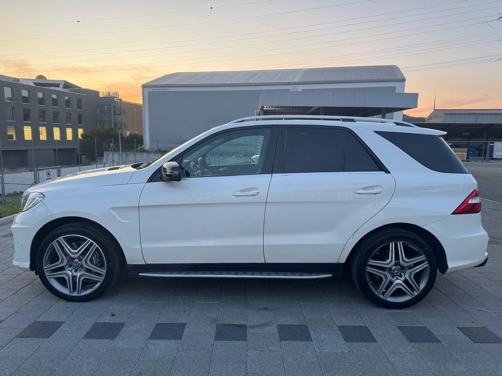 MERCEDES-BENZ ML 63 AMG 4Matic Speedshift-image-1