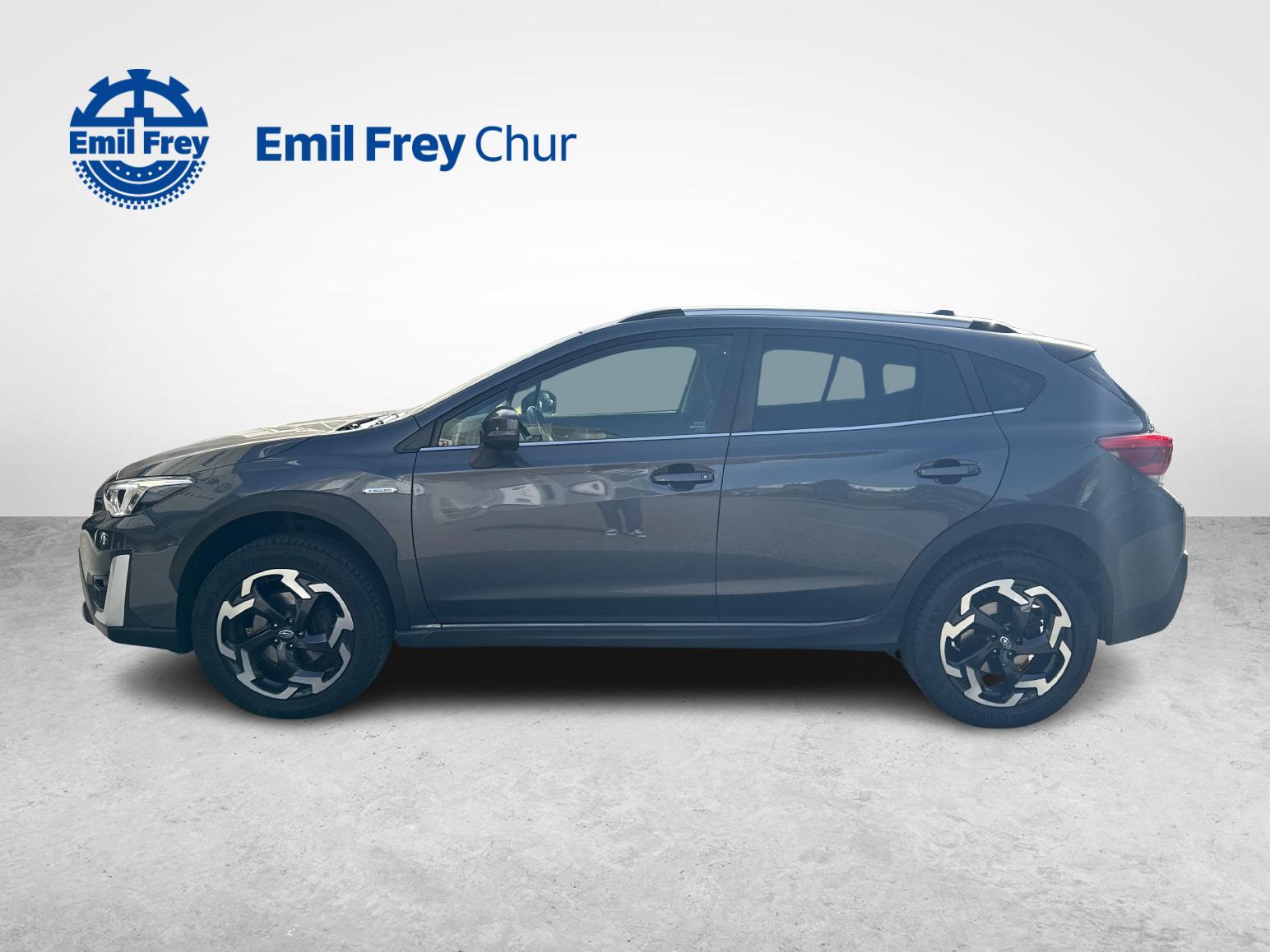 SUBARU XV 2.0i e-Boxer Swiss Plus inkl. Anhängerkupplung abnehmbar und Winterräder-image-1
