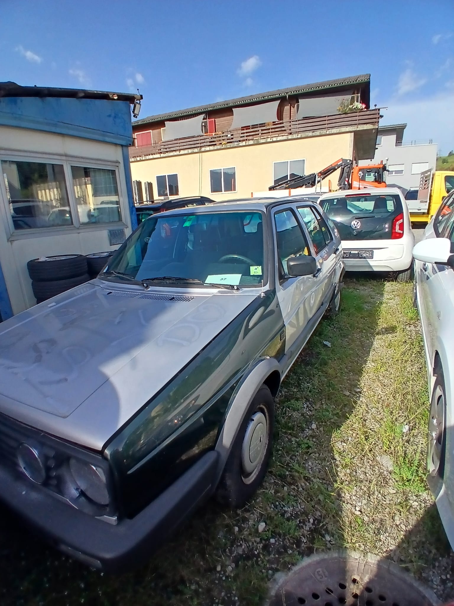 VW Golf 1600 CL-image-1