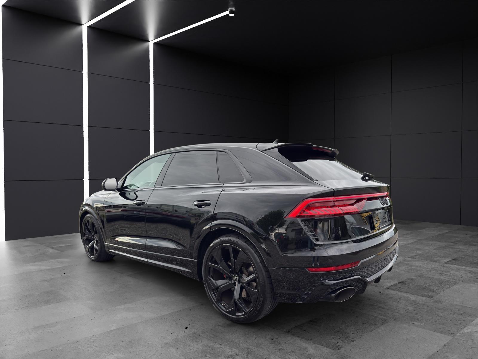 AUDI RS Q8 4.0 V8 TFSI quattro T-Tronic-image-2