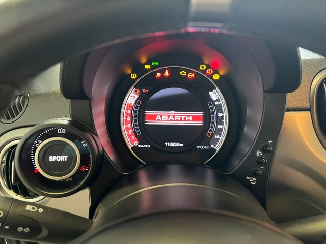 FIAT 595 1.4 16V Turbo Abarth Turismo-image-10