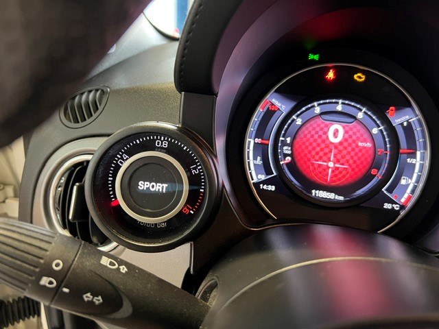 FIAT 595 1.4 16V Turbo Abarth Turismo-image-12