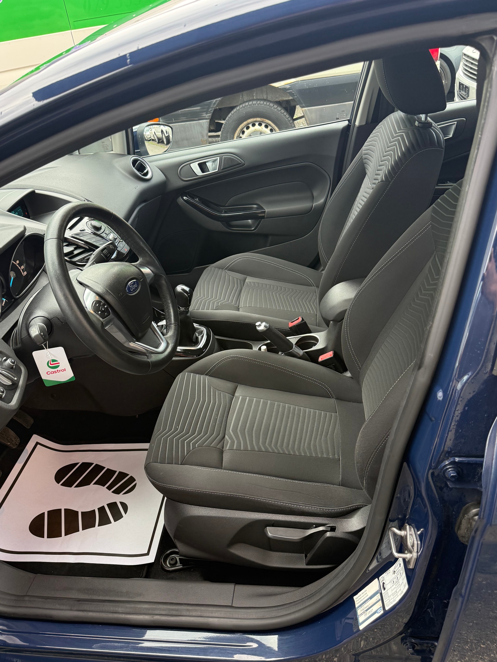 FORD Fiesta 1.0 SCTi Titanium-image-7