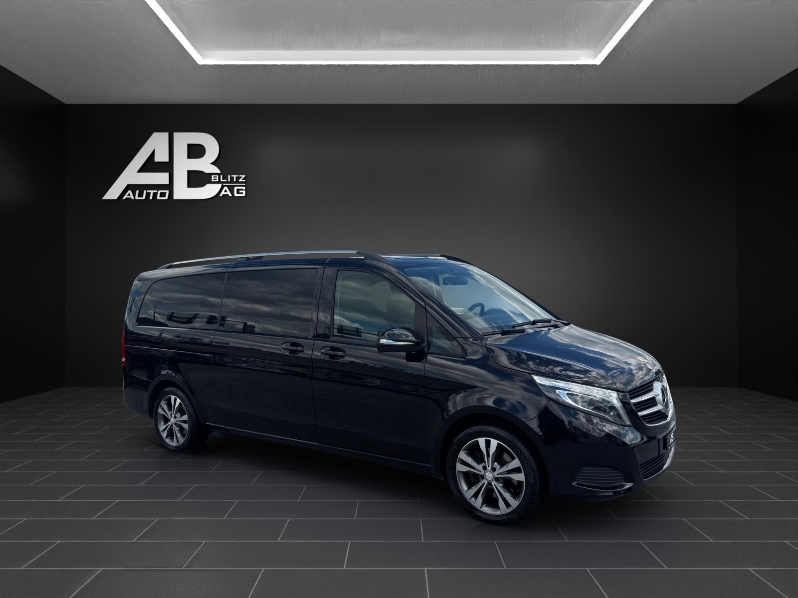 MERCEDES-BENZ V 250 d Extralang 4Matic 7G-Tronic mit 190 PS * 8-Plätzer *-image-5