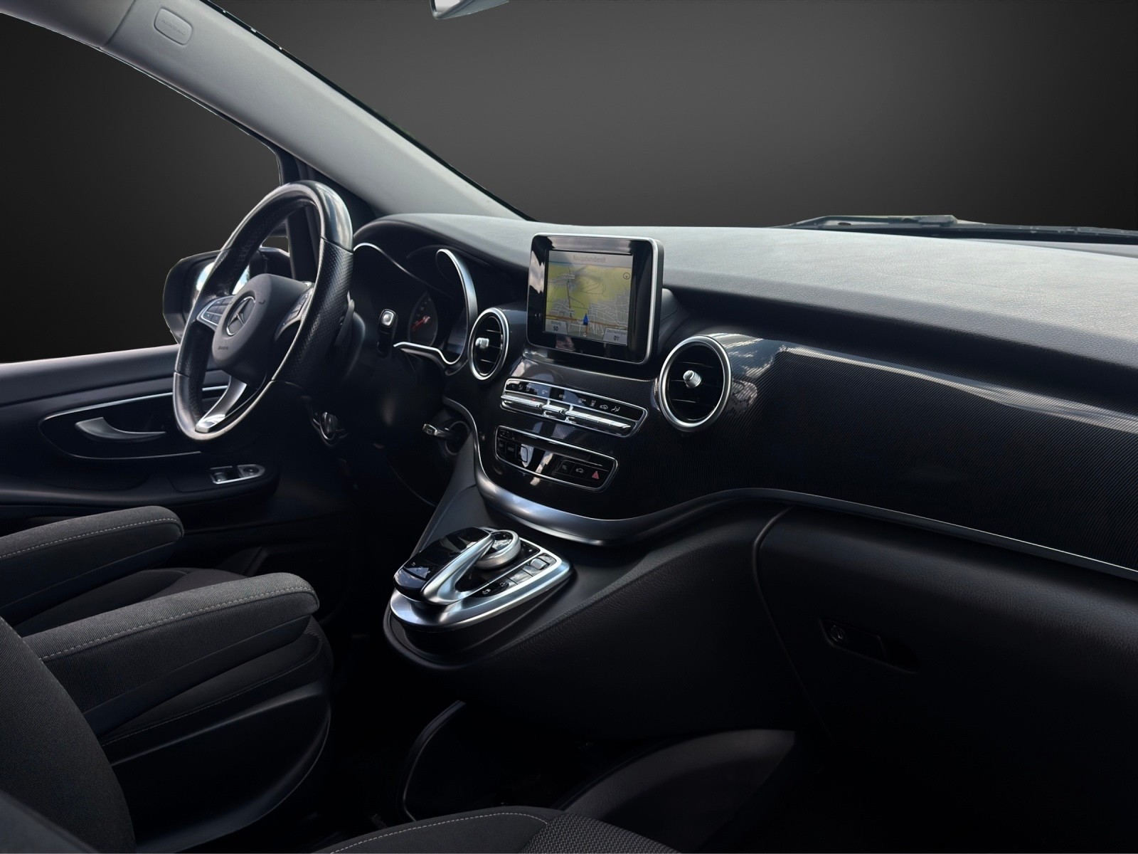 MERCEDES-BENZ V 250 d Extralang 4Matic 7G-Tronic mit 190 PS * 8-Plätzer *-image-9
