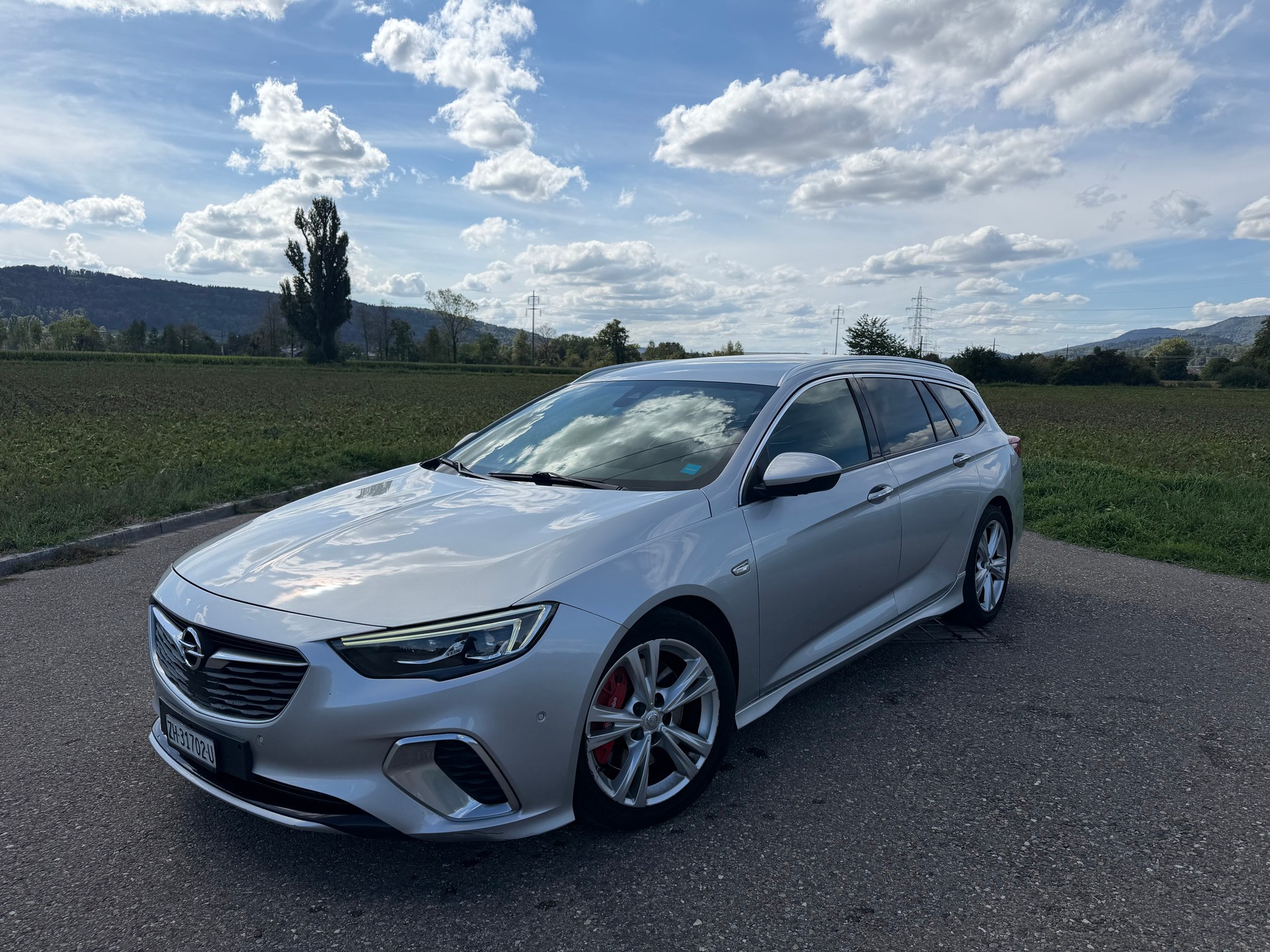 OPEL Insignia 2.0 BiDTI Sports Tourer GSI 4WD Auto