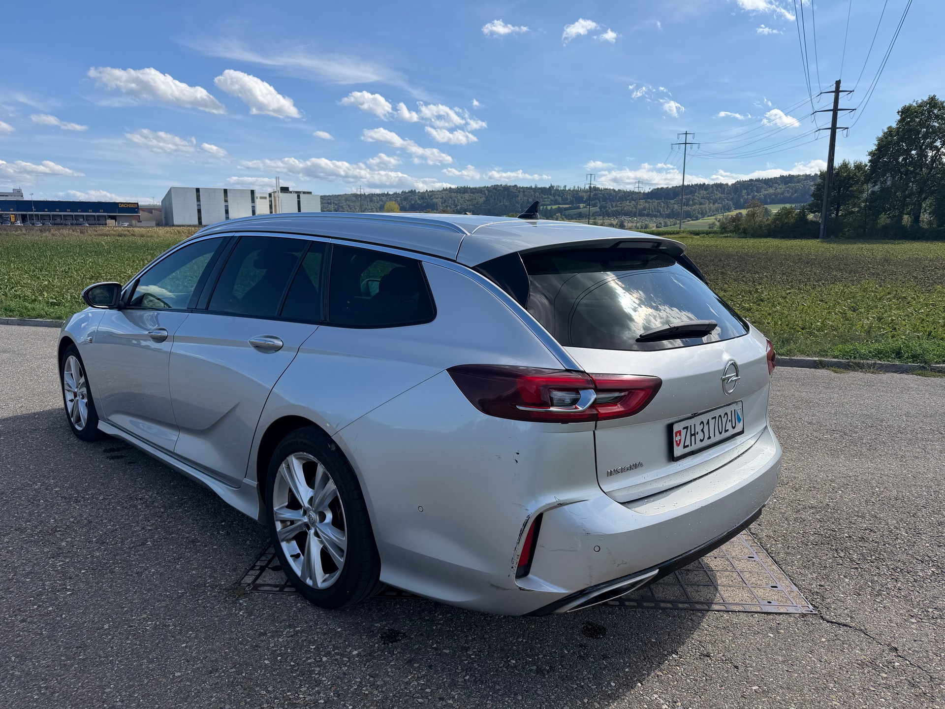 OPEL Insignia 2.0 BiDTI Sports Tourer GSI 4WD Auto-image-7