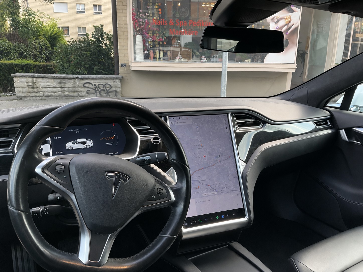 TESLA Model S 75 FREE SUPERCHARGER-image-4