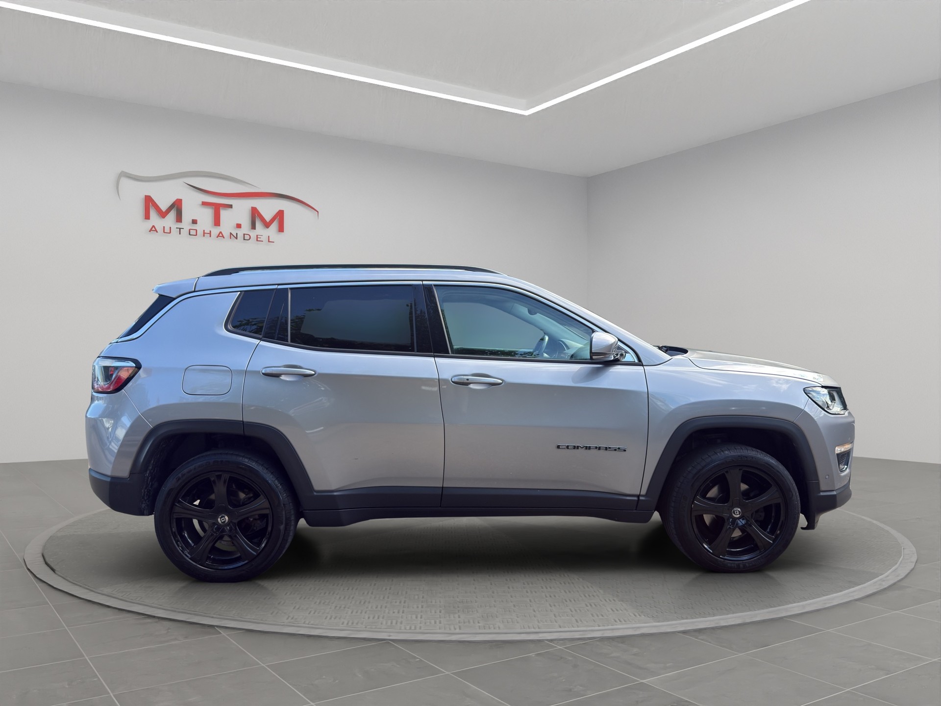 JEEP Compass 2.0CRD Limited AWD 9ATX-image-13