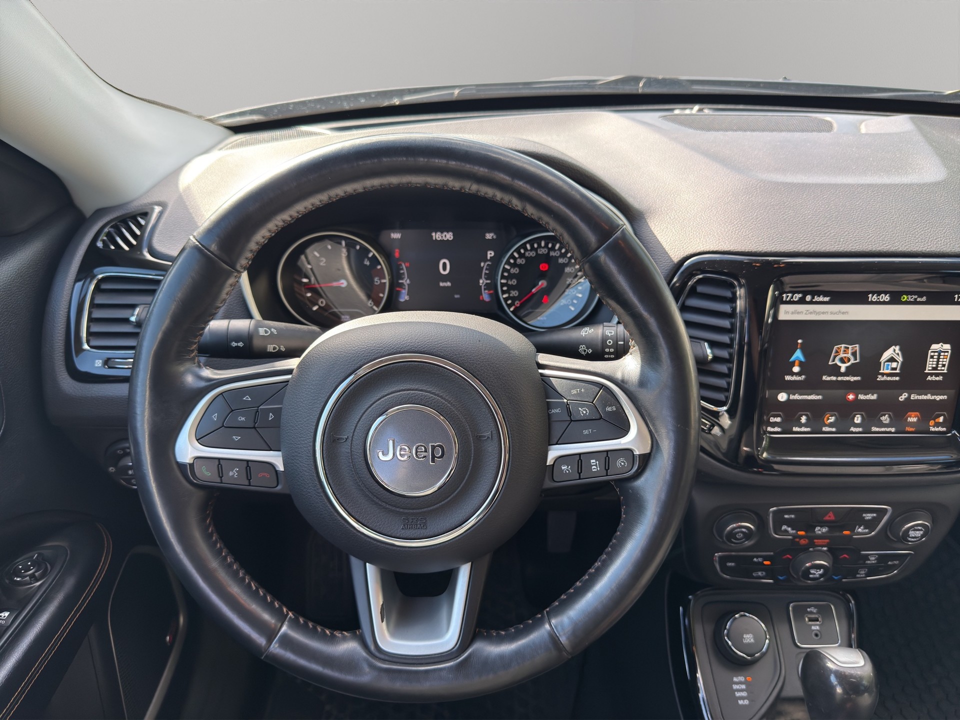 JEEP Compass 2.0CRD Limited AWD 9ATX-image-16