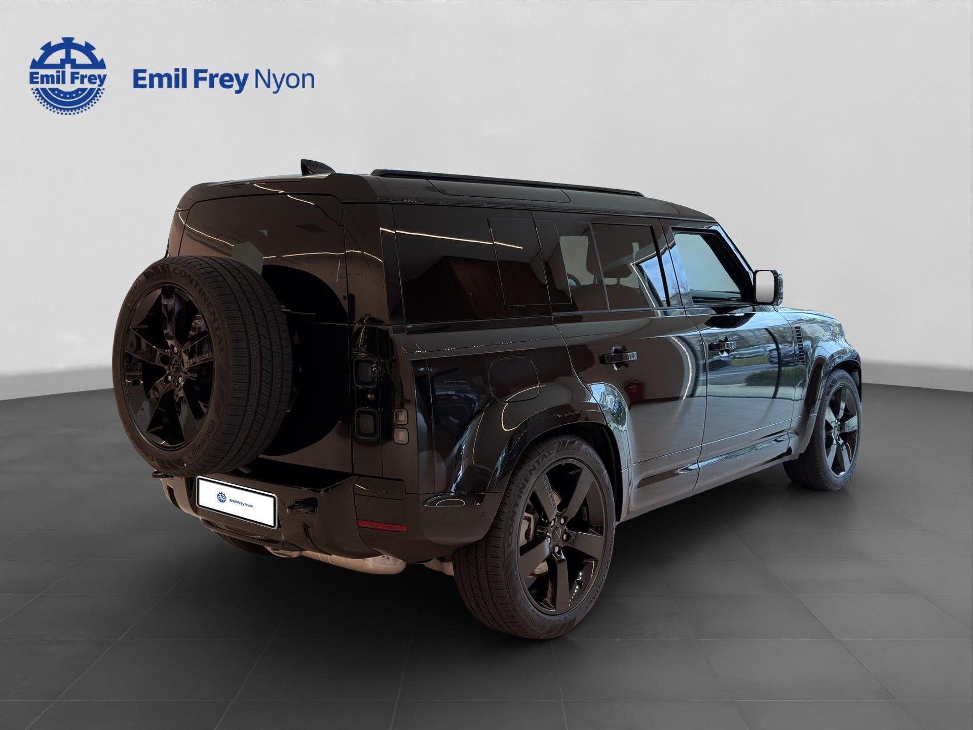 LAND ROVER Defender 110 3.0 D I6 350 X-Dynamic HSE-image-5
