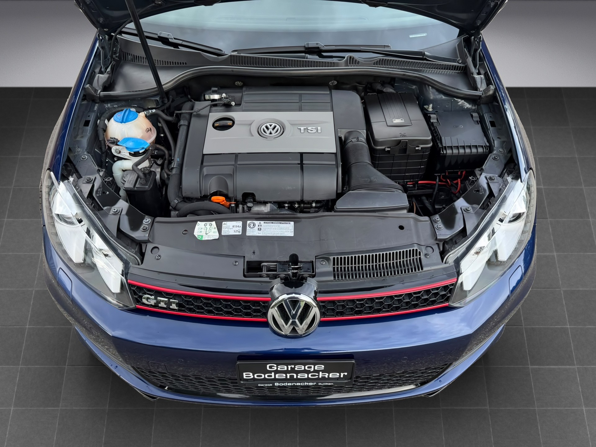 VW Golf 2.0 TSI GTI Edition 35 DSG-image-16