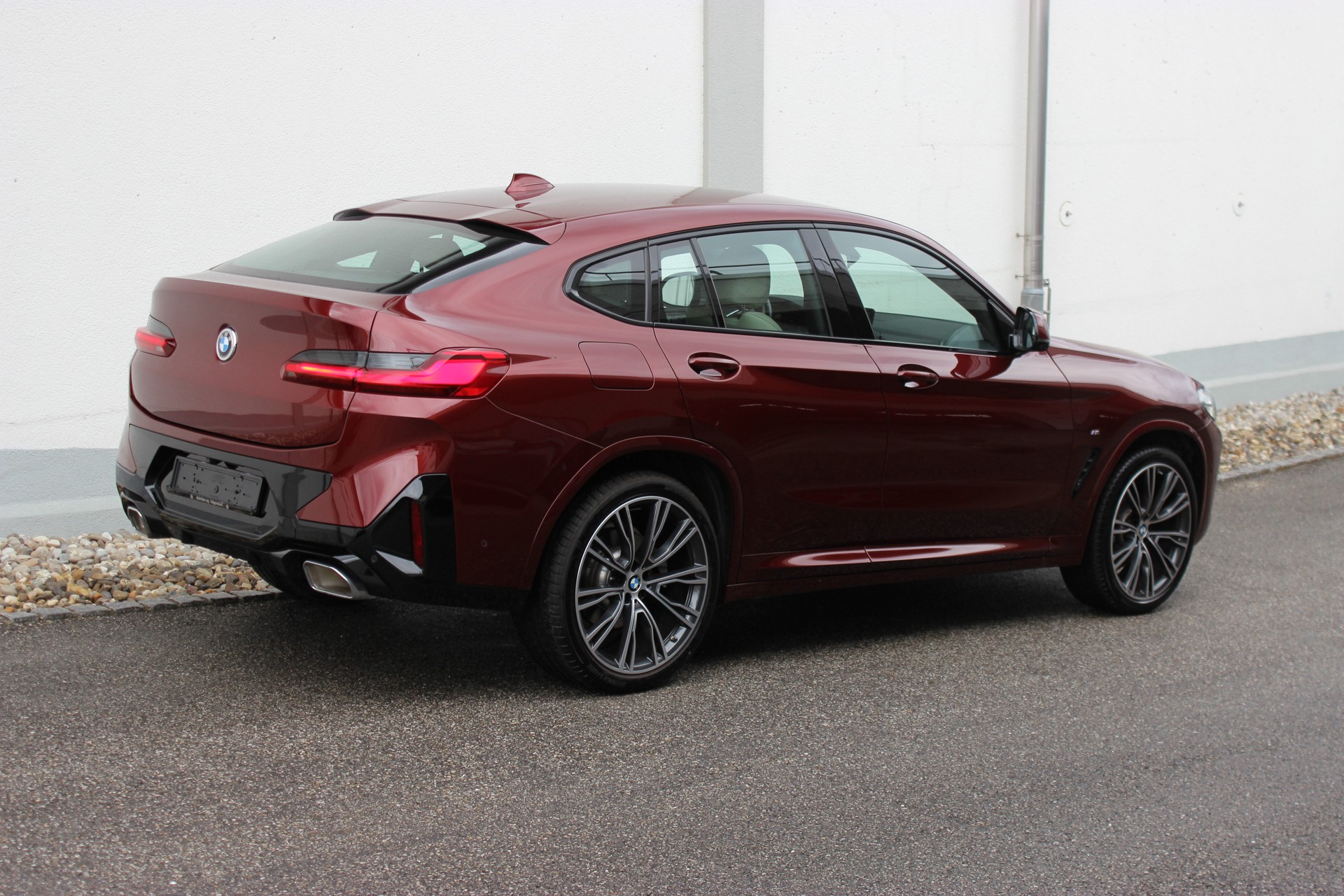 BMW X4 xDrive 48V 20d M Sport *AVENTURINROT METALLIC*-image-5