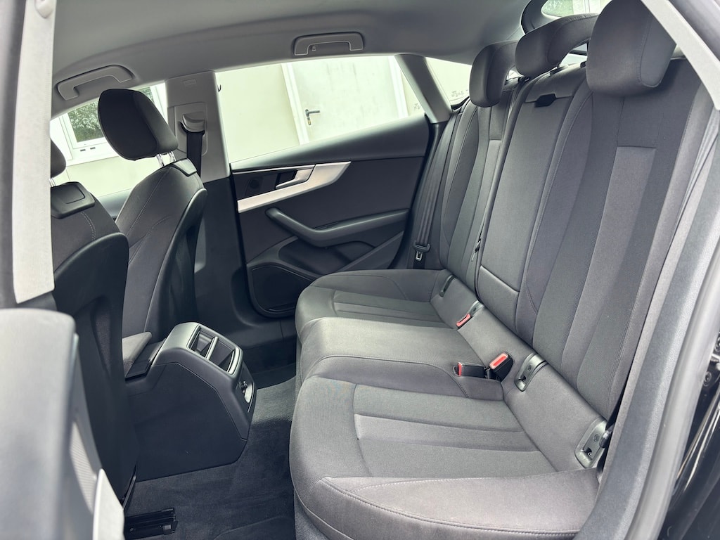 AUDI A5 Sportback 40 TFSI Sport S-tronic-image-15