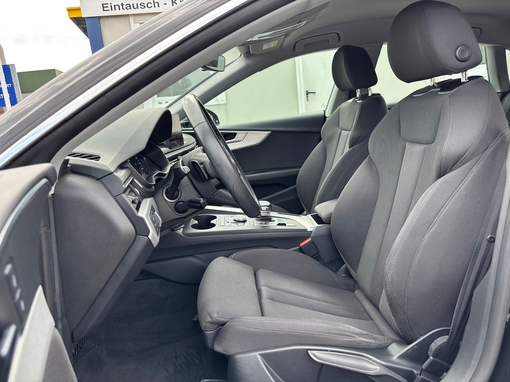 AUDI A5 Sportback 40 TFSI Sport S-tronic-image-6