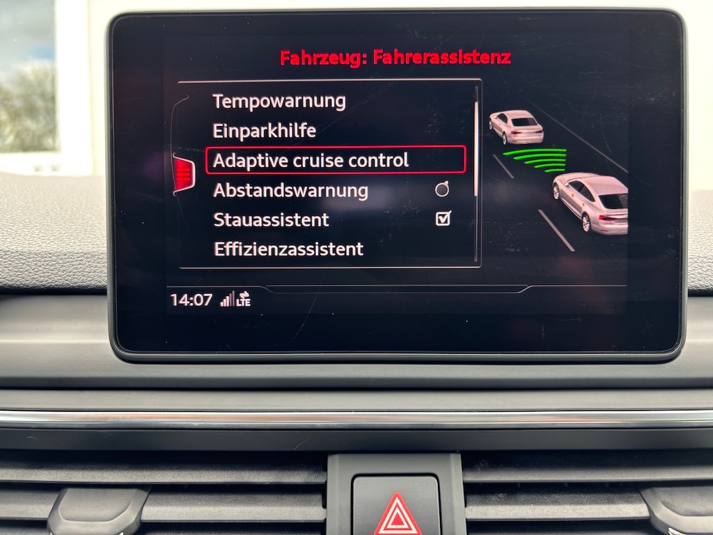 AUDI A5 Sportback 40 TFSI Sport S-tronic-image-12