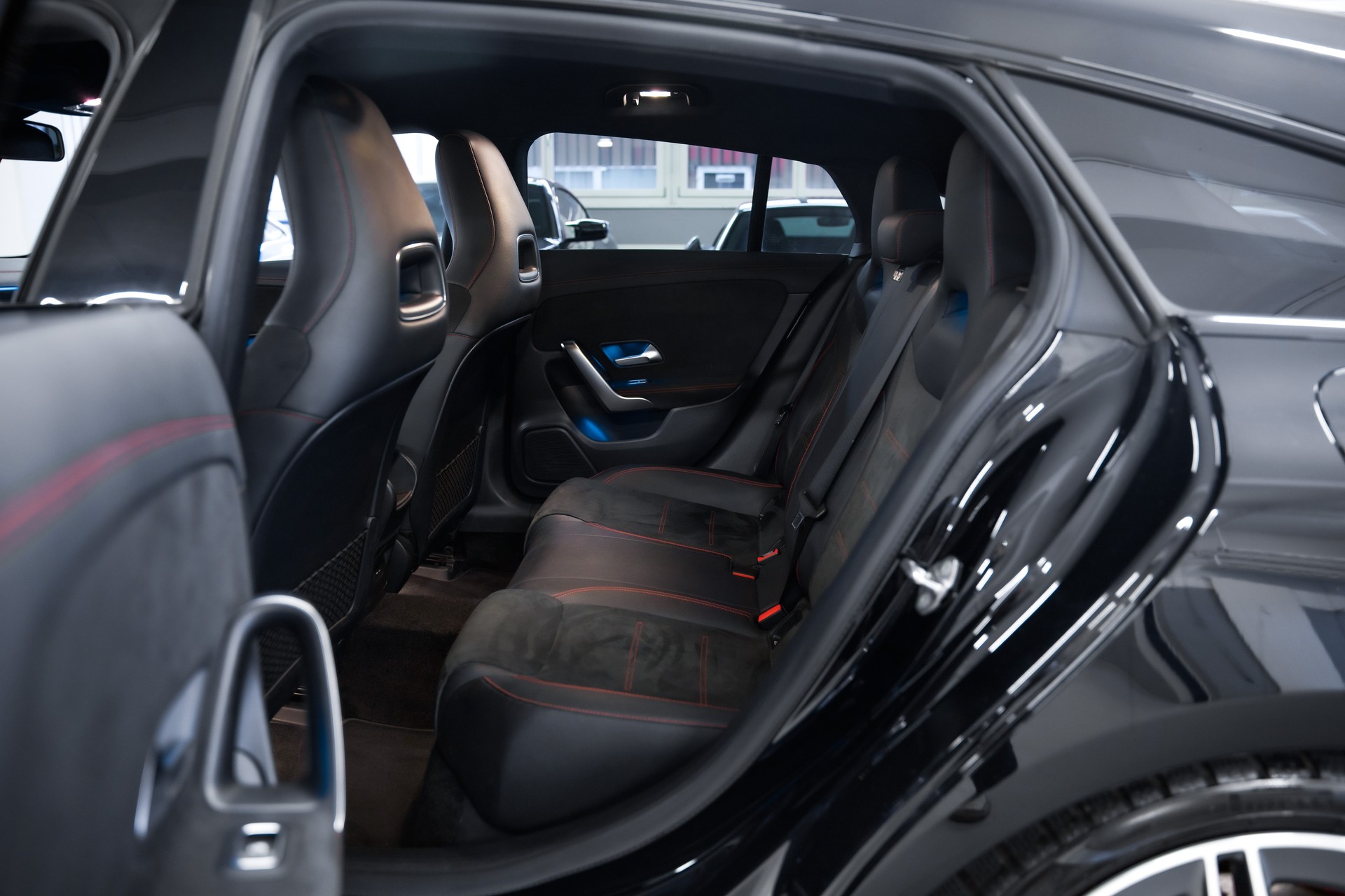 MERCEDES-BENZ CLA Shooting Brake 45 S AMG 4Matic+ 8G-DCT-image-20