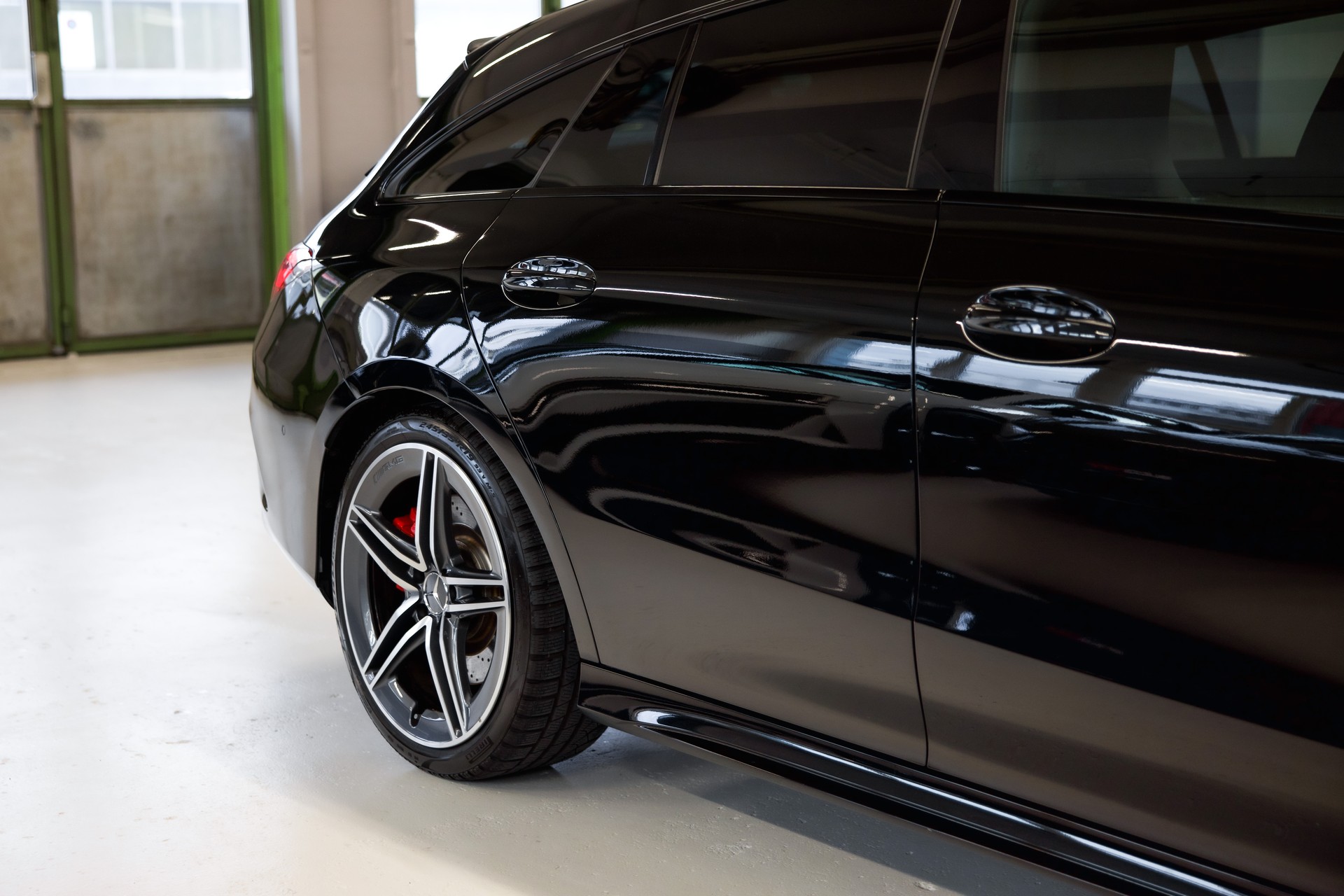 MERCEDES-BENZ CLA Shooting Brake 45 S AMG 4Matic+ 8G-DCT-image-14