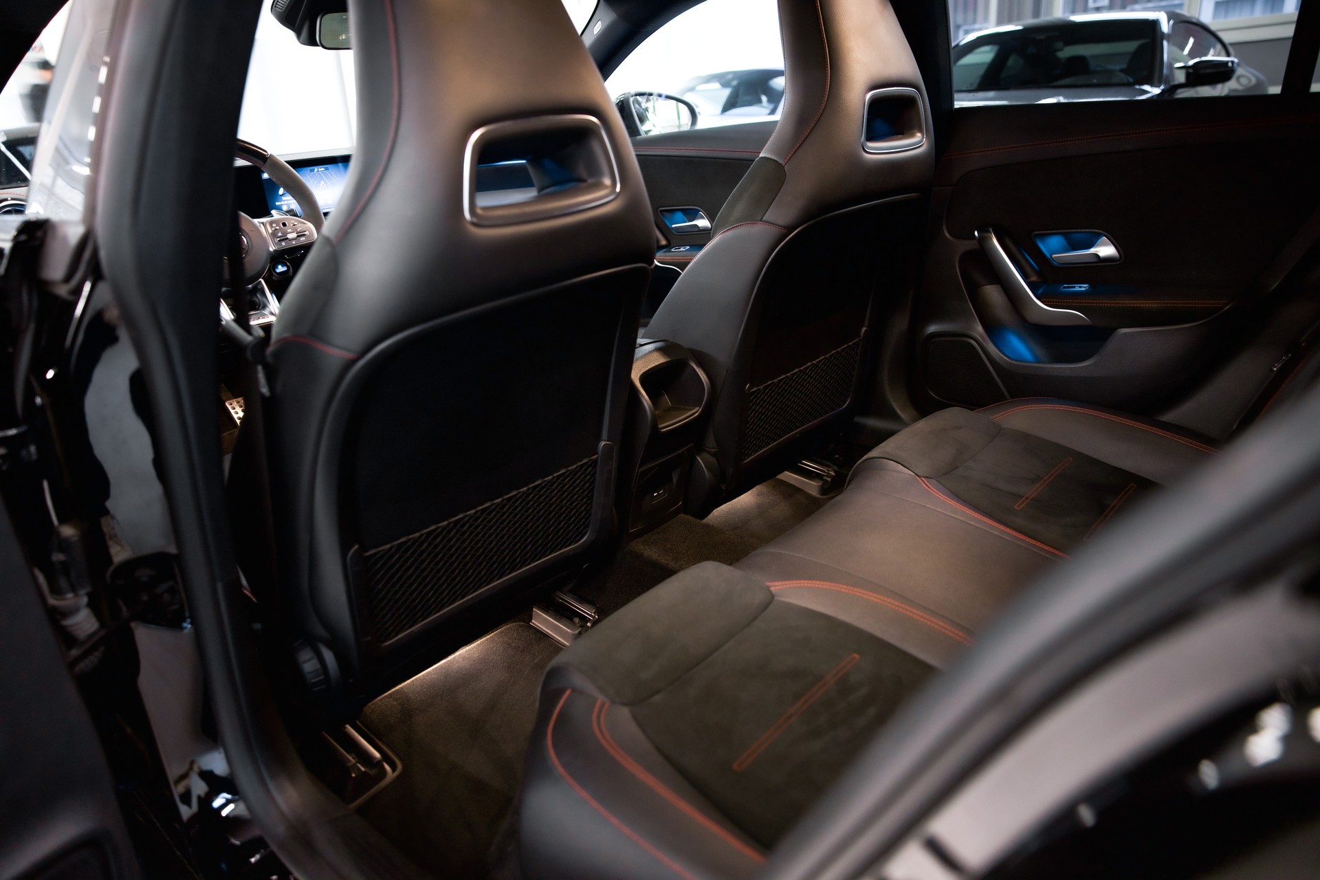MERCEDES-BENZ CLA Shooting Brake 45 S AMG 4Matic+ 8G-DCT-image-19