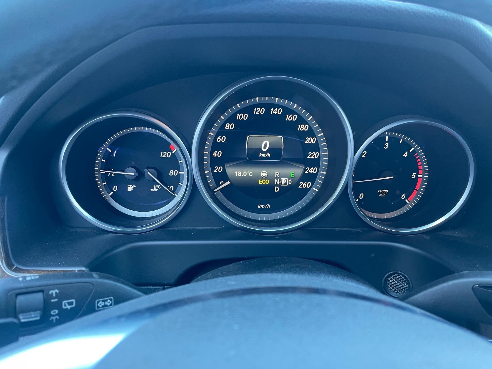 MERCEDES-BENZ E-Klasse S212 Kombi E 220 CDI BlueTec Elegance 4m-image-8