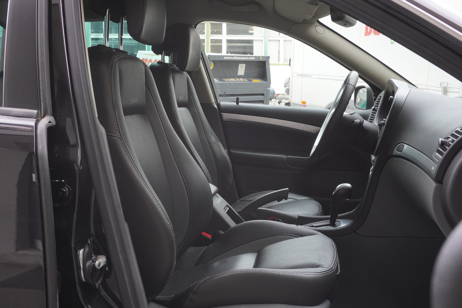 SAAB 9-3 2.8T V6 Aero-image-13