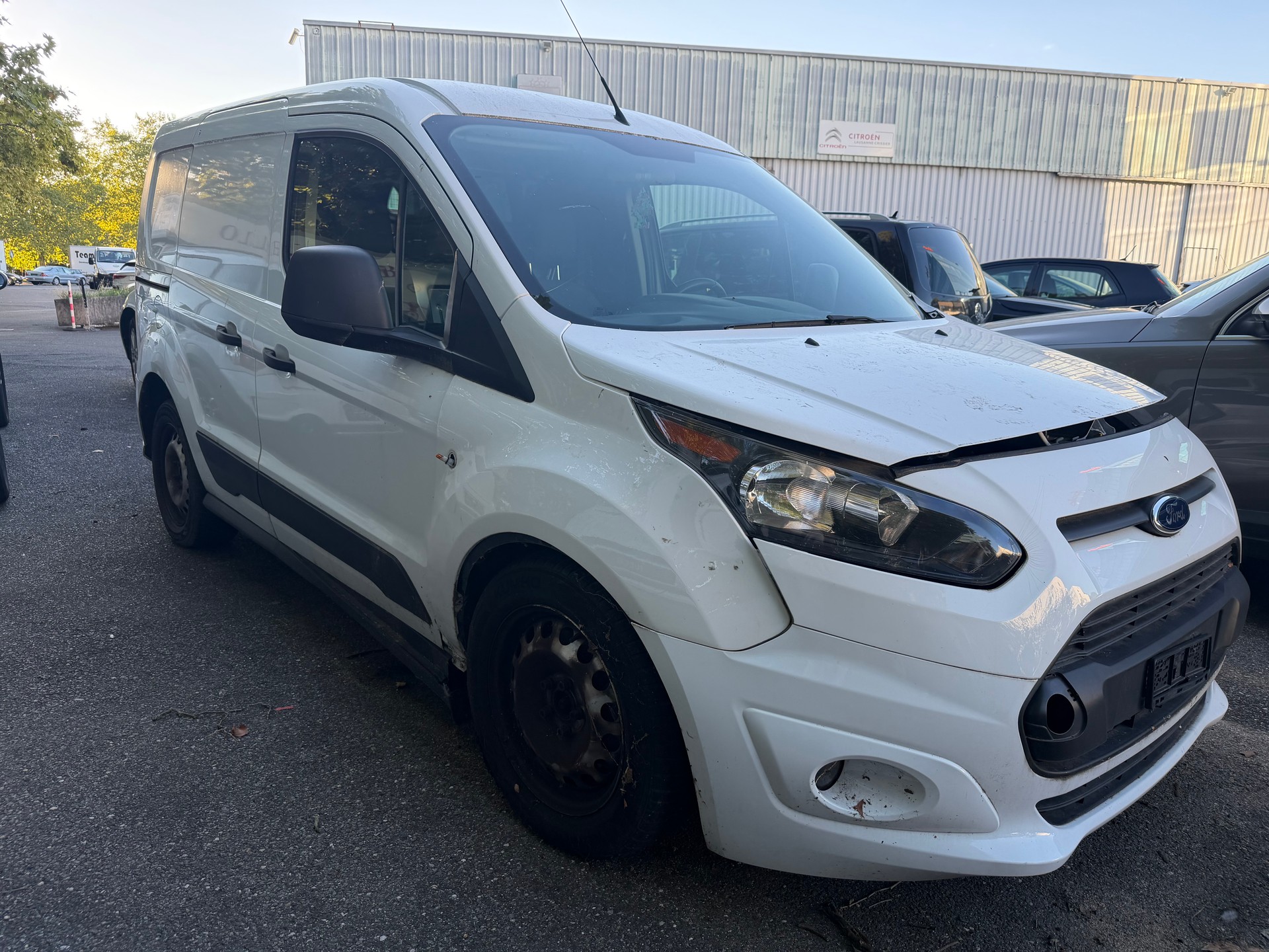 FORD Transit Connect Van T200 1.0 EcoBoost Trend-image-0