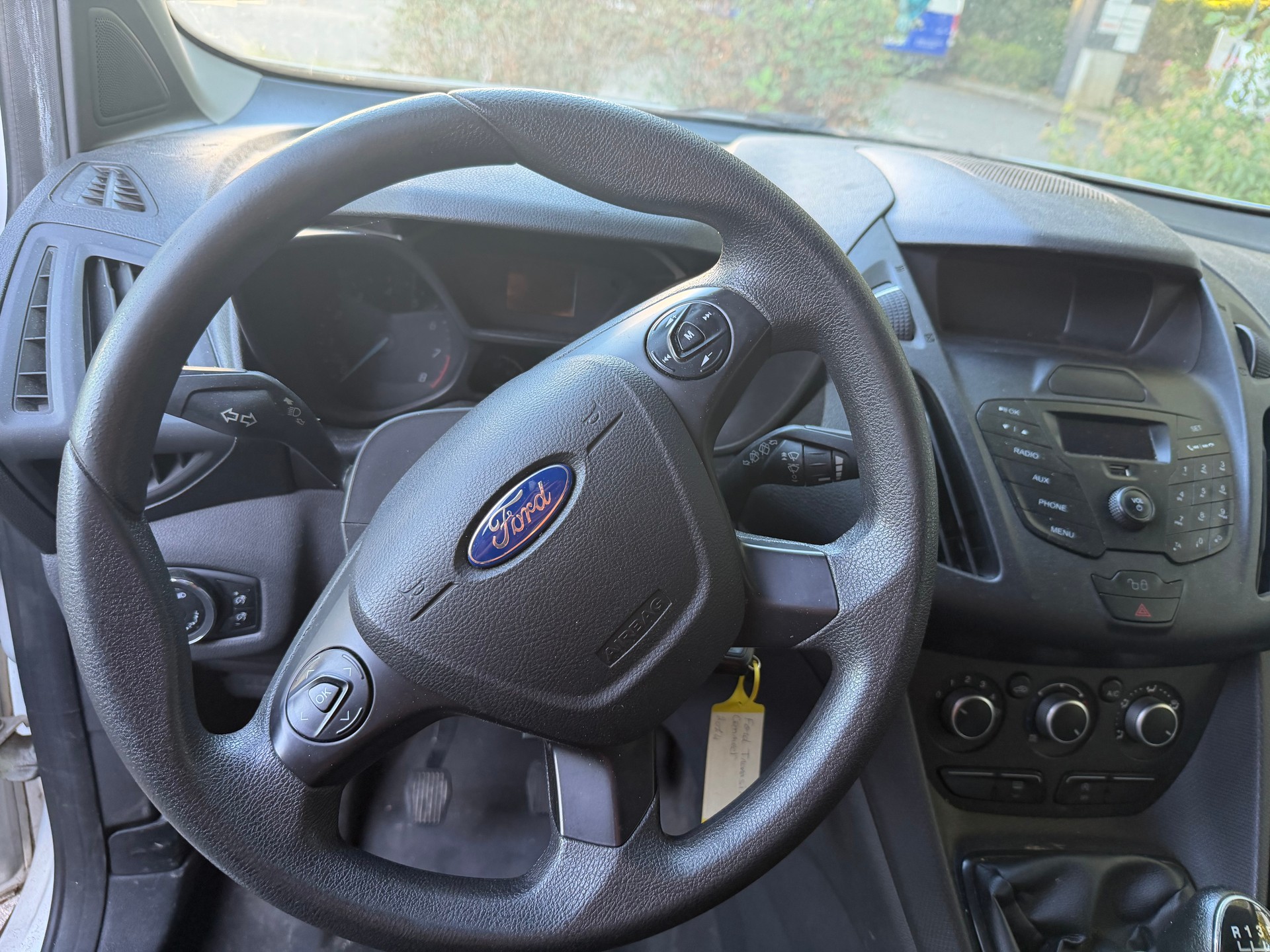FORD Transit Connect Van T200 1.0 EcoBoost Trend-image-10