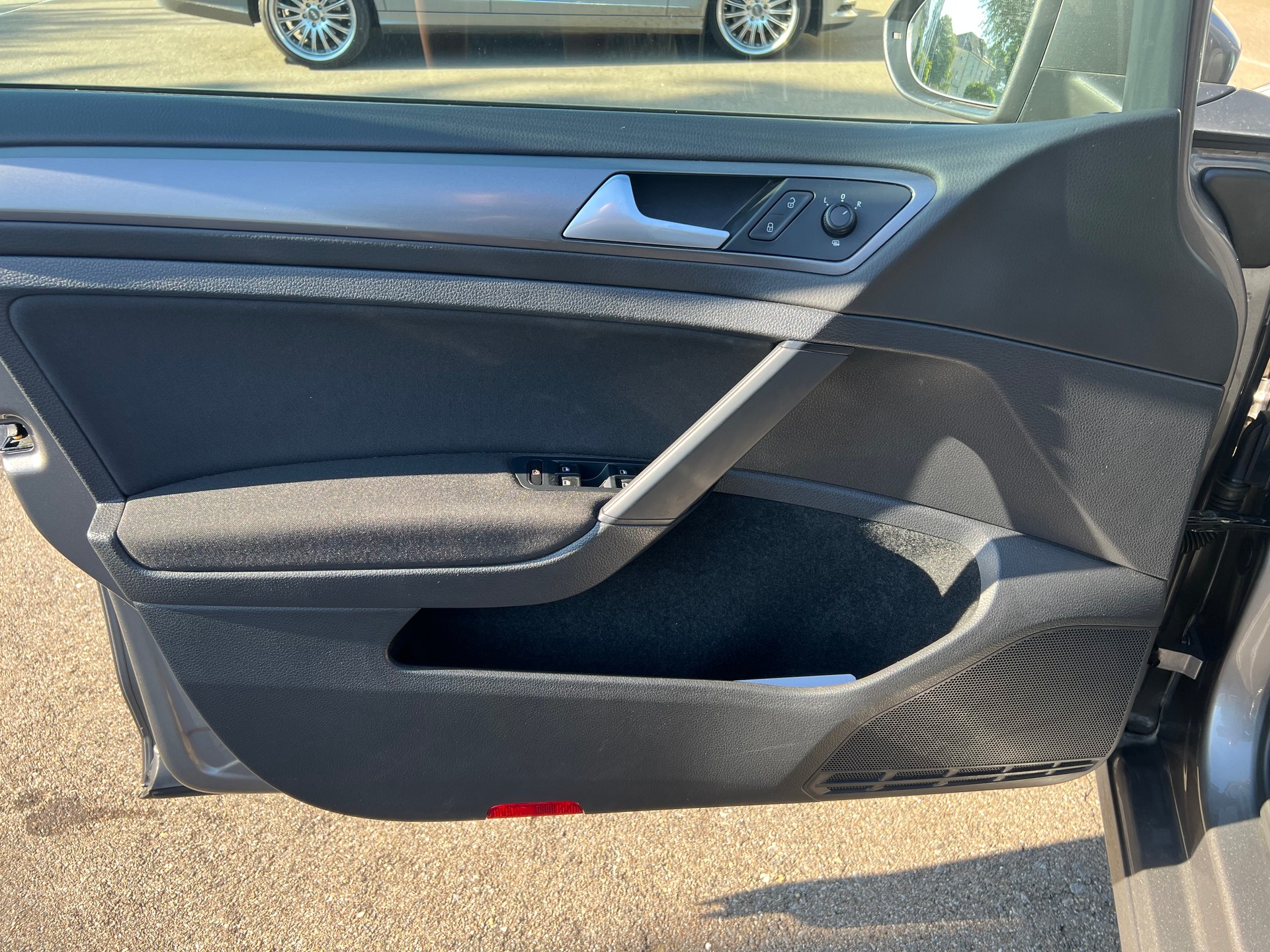 VW Golf 1.2 TSI Trendline-image-18