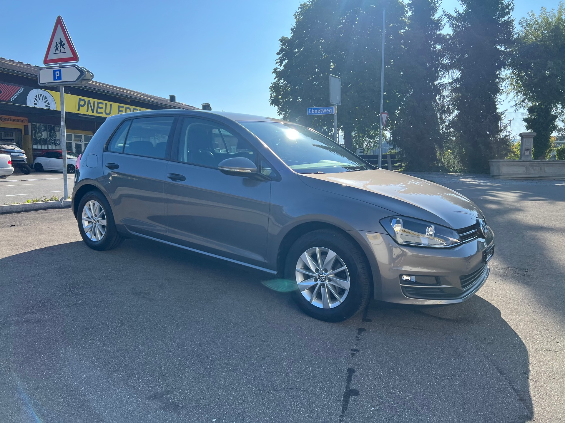 VW Golf 1.2 TSI Trendline-image-7
