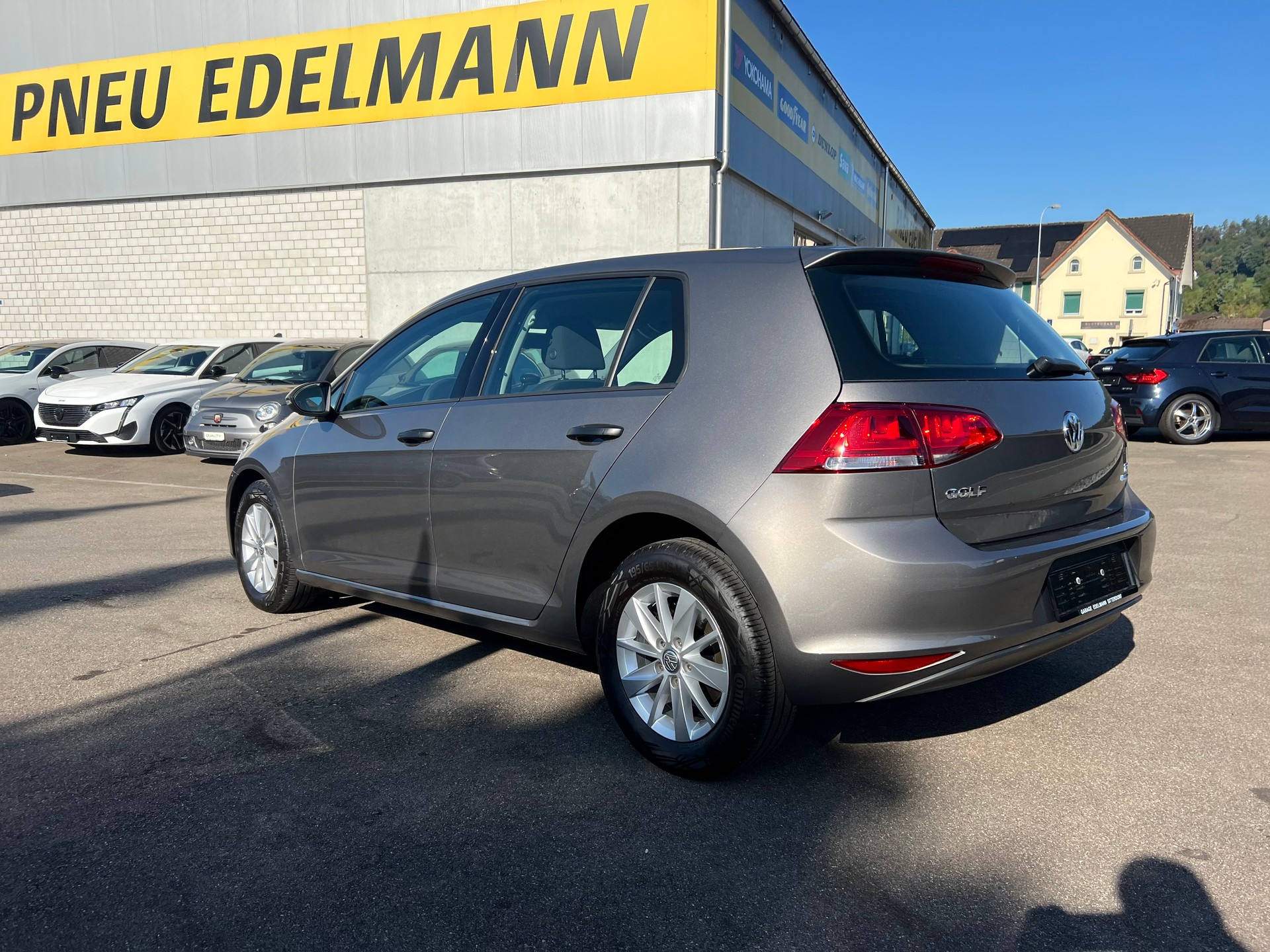 VW Golf 1.2 TSI Trendline-image-16