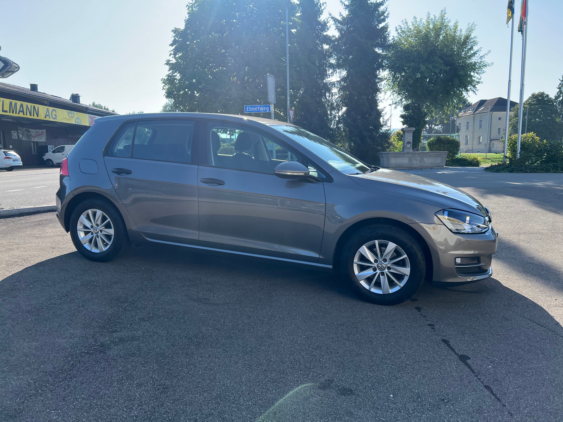VW Golf 1.2 TSI Trendline-image-8