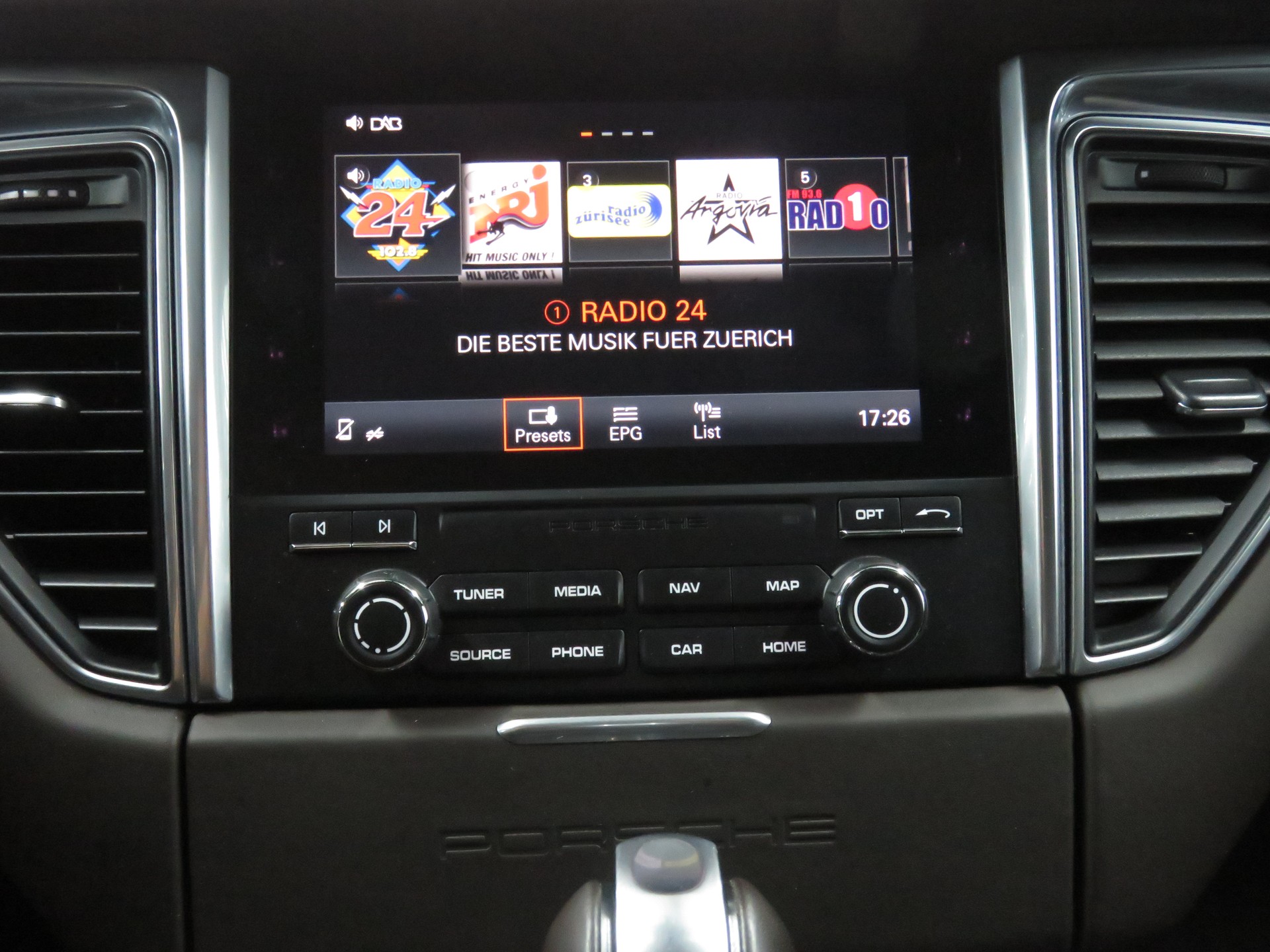 PORSCHE Macan S PDK Automat-image-20
