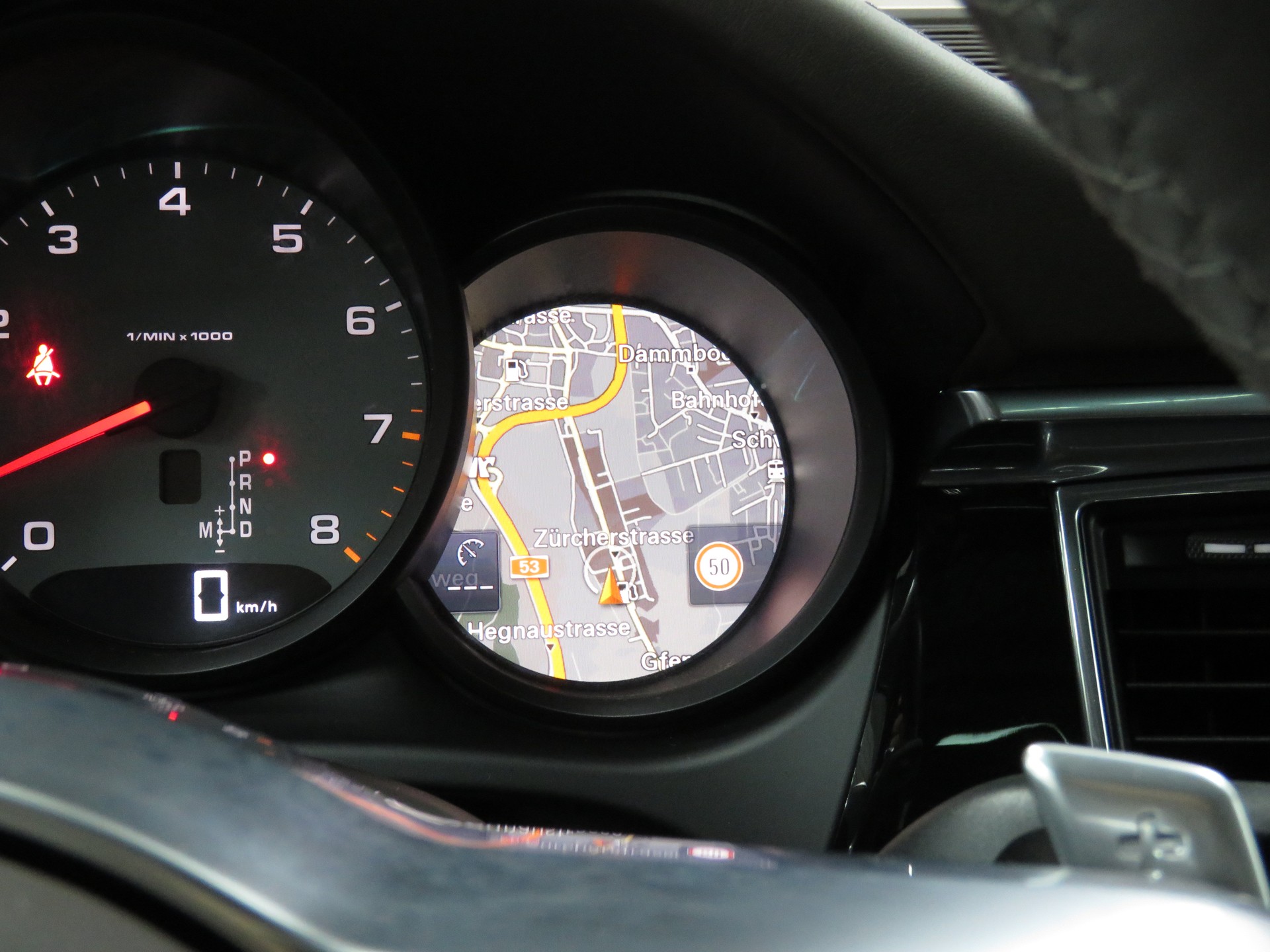 PORSCHE Macan S PDK Automat-image-25